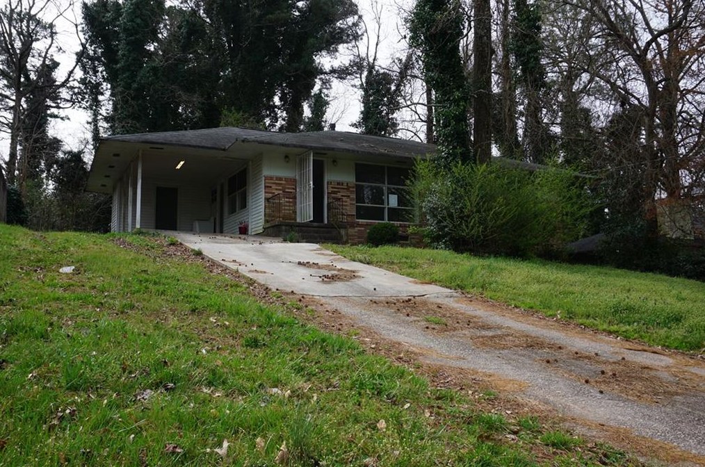 2703 Ellen Way, Decatur GA  30032-6448 exterior