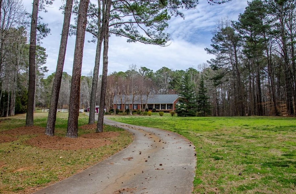 11895 Little Creek Xing, Alpharetta, GA 30005-4245