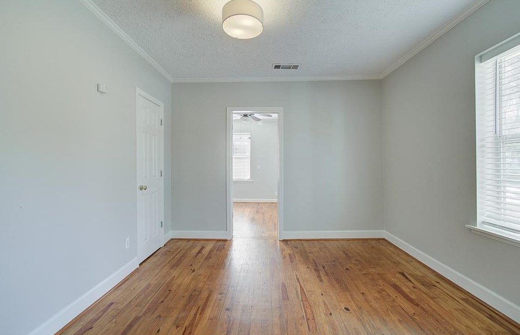 2848 Midway Rd, Decatur GA  30030-4635 exterior