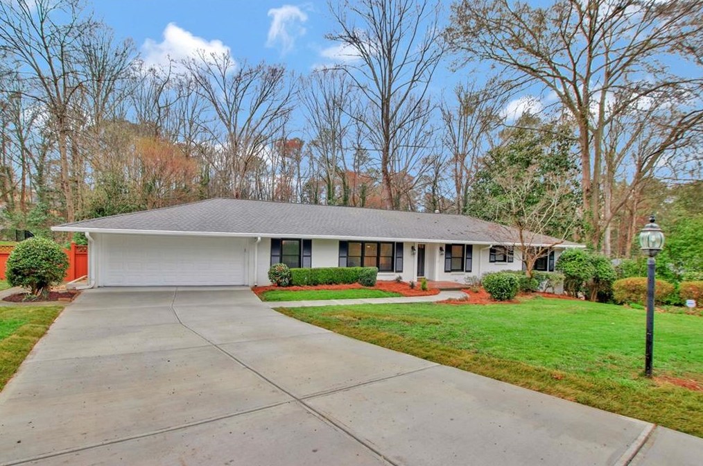 6150 River Shore Pkwy, Atlanta, GA 30328-3745