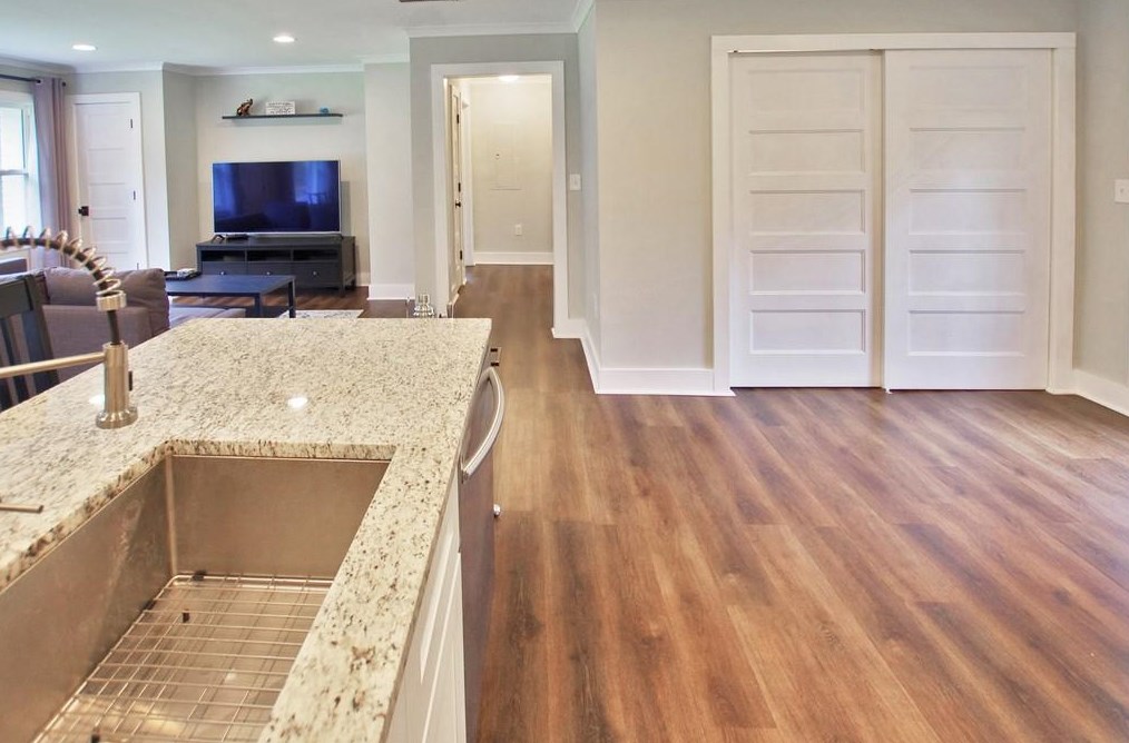 3129 Leeland Rd, Decatur GA  30032-2838 exterior