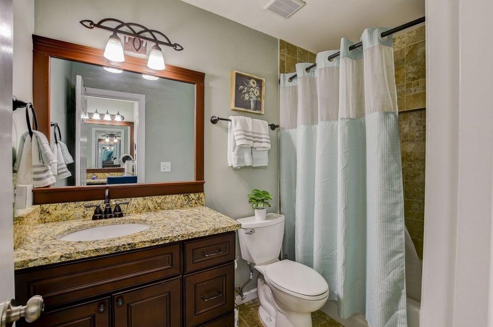 4583 Gann Xing, Smyrna GA  30082-4425 exterior