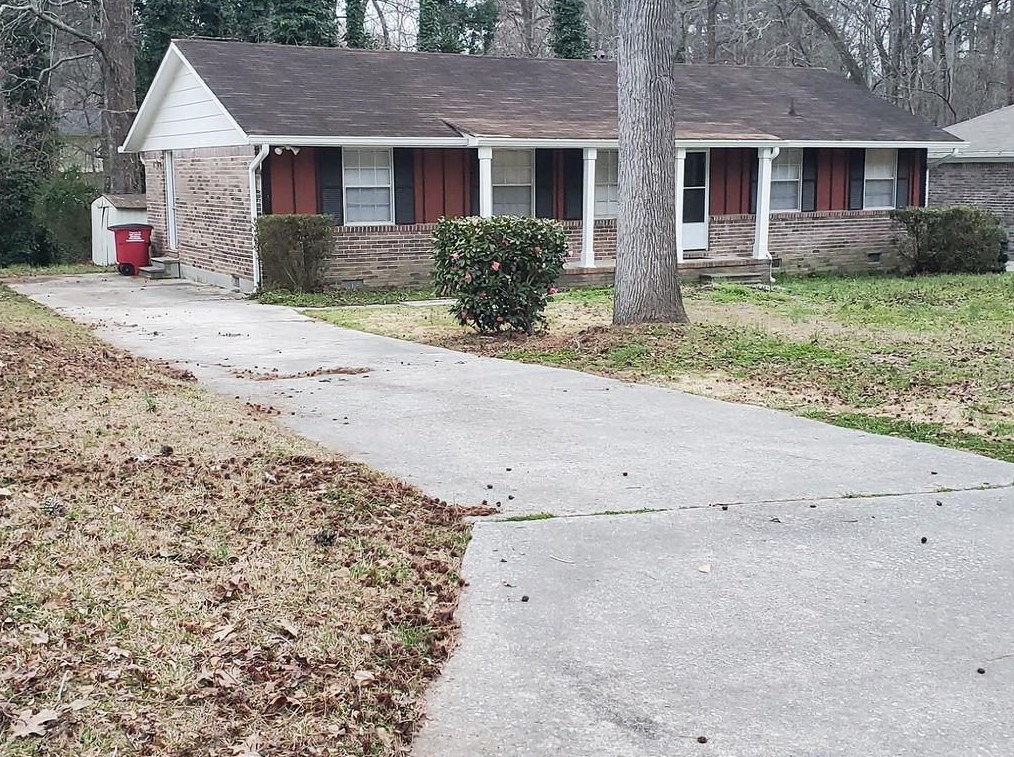 10256 Foxfire Ter, Jonesboro, GA 30238-6549