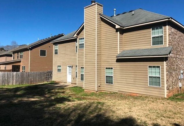 142 Newry Dr, Atlanta GA  30349-8112 exterior