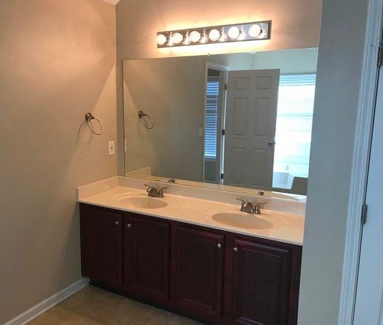 142 Newry Dr, Atlanta GA  30349-8112 exterior