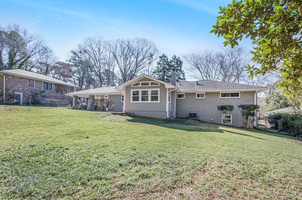 1754 Wilmont Dr, Atlanta GA  30329-2823 exterior