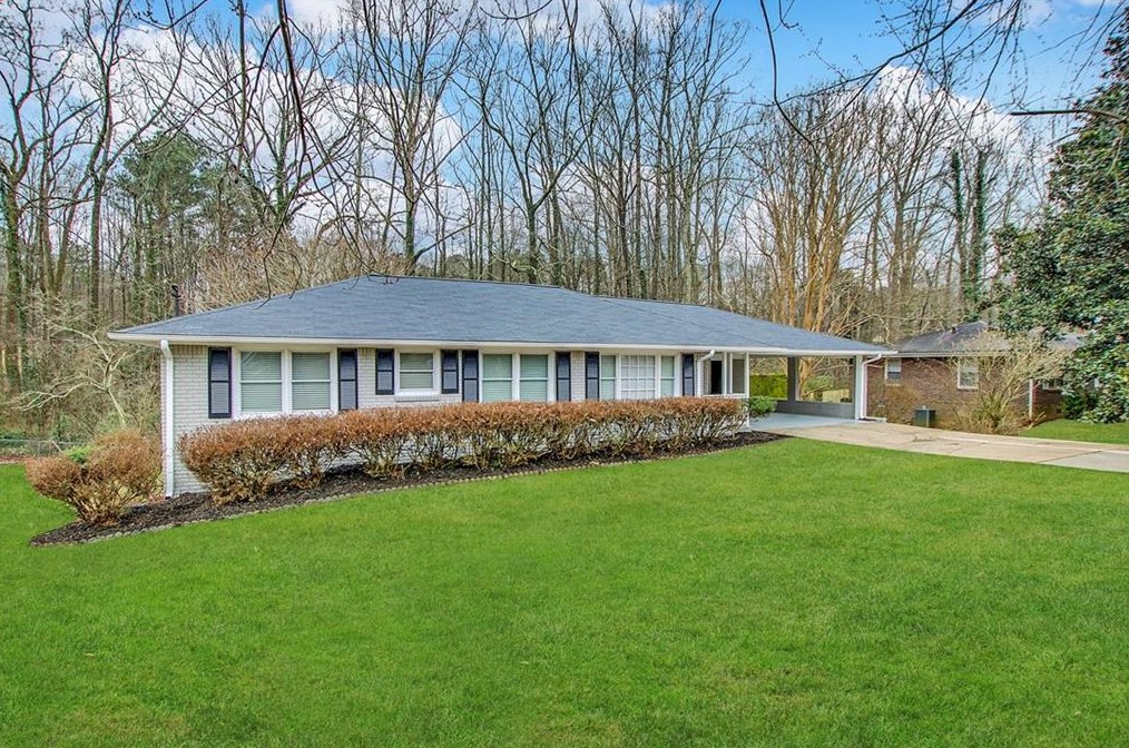 637 Carlouetta Rd Sw, Mableton, GA 30126