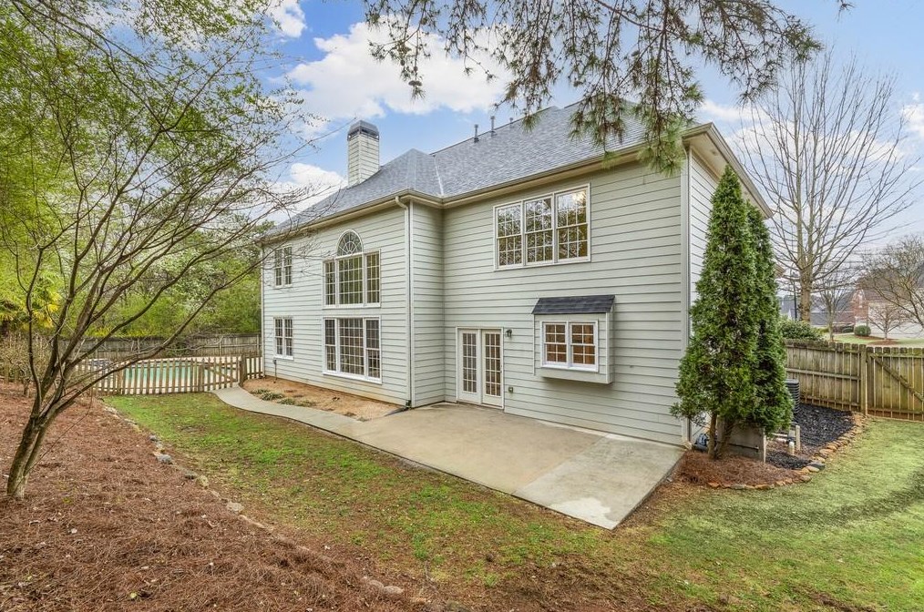 12595 Huntington Trce Ln, Alpharetta GA 30005-7504 exterior