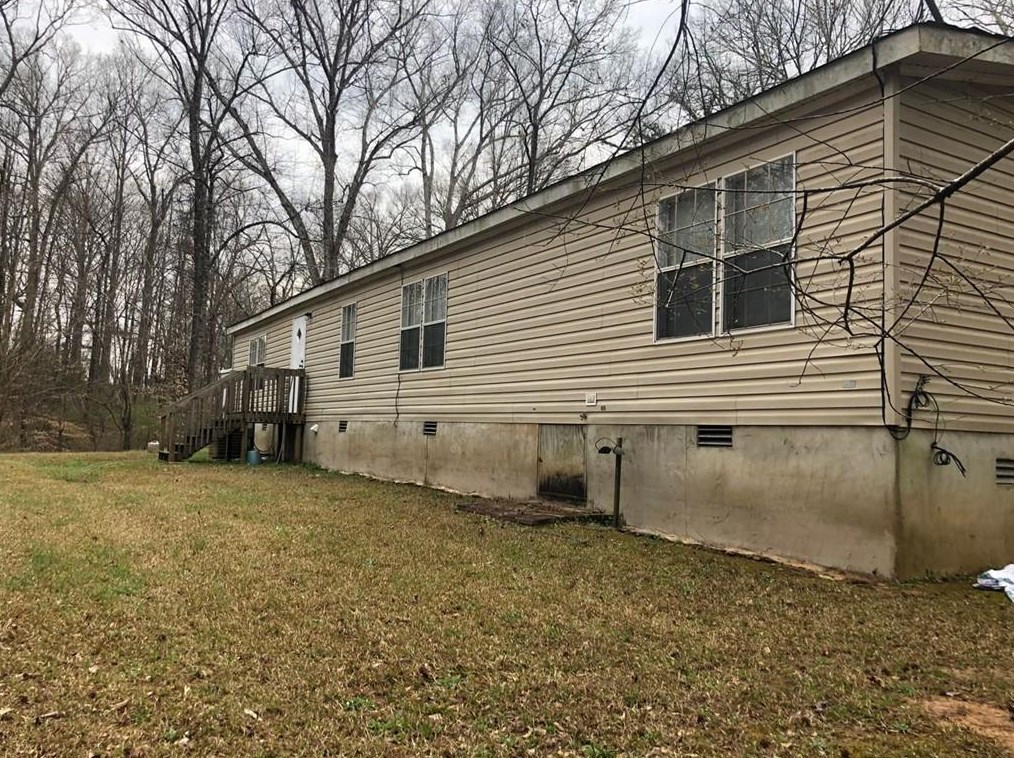 70 Azalea Dr, Jefferson, GA 30549