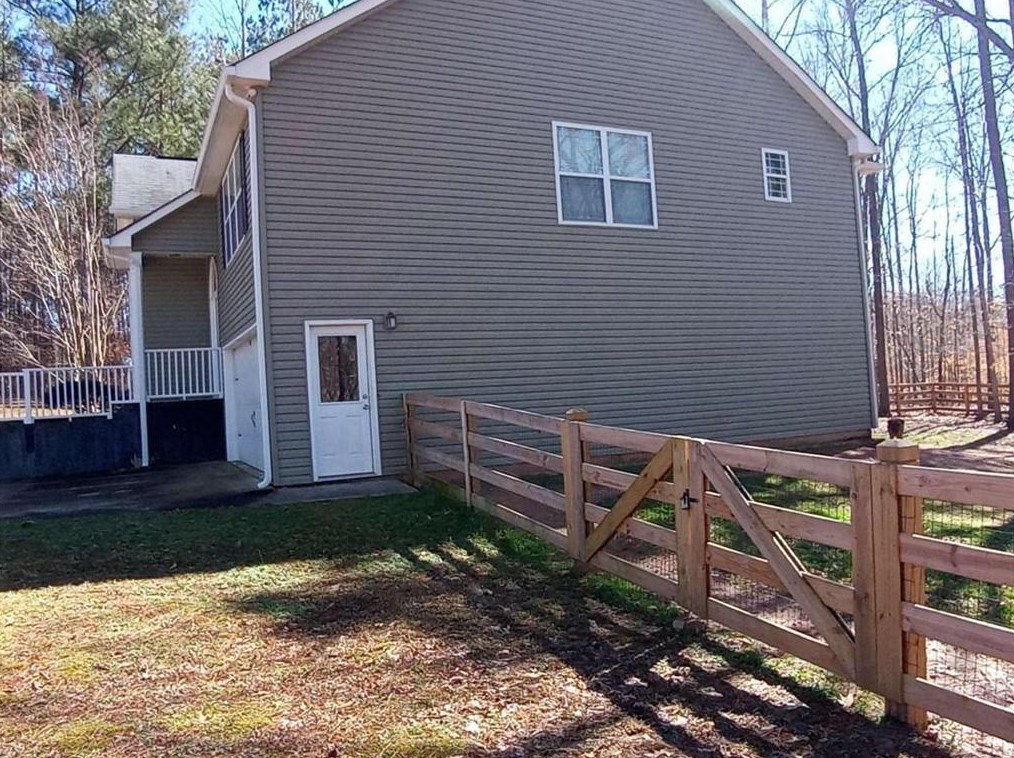 504 Levi Pl, Carrollton, GA 30117
