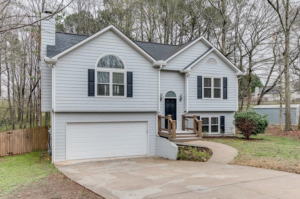 7050 Old Post Ct, Cumming, GA 30028-3646