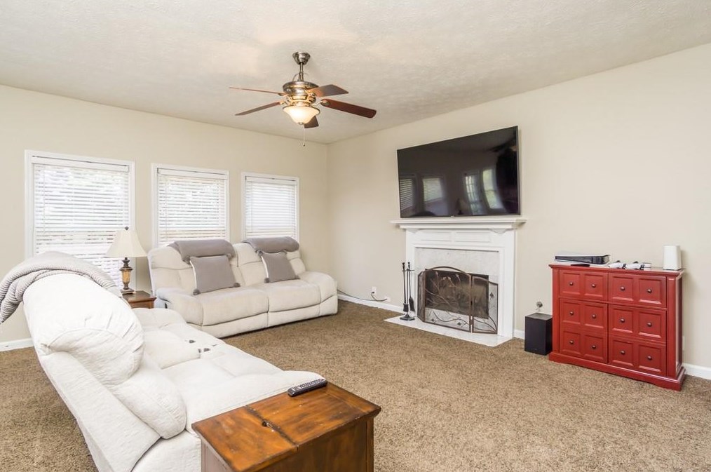 105 Donamere Ct, Alpharetta, GA 30022-5602