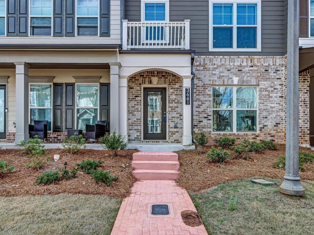 3641 Princeton Ave, Atlanta GA  30337-2904 exterior
