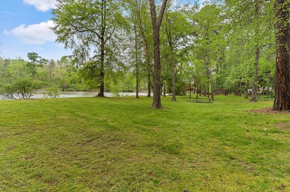 6030 Winterthur Dr, Atlanta GA  30328-4623 exterior