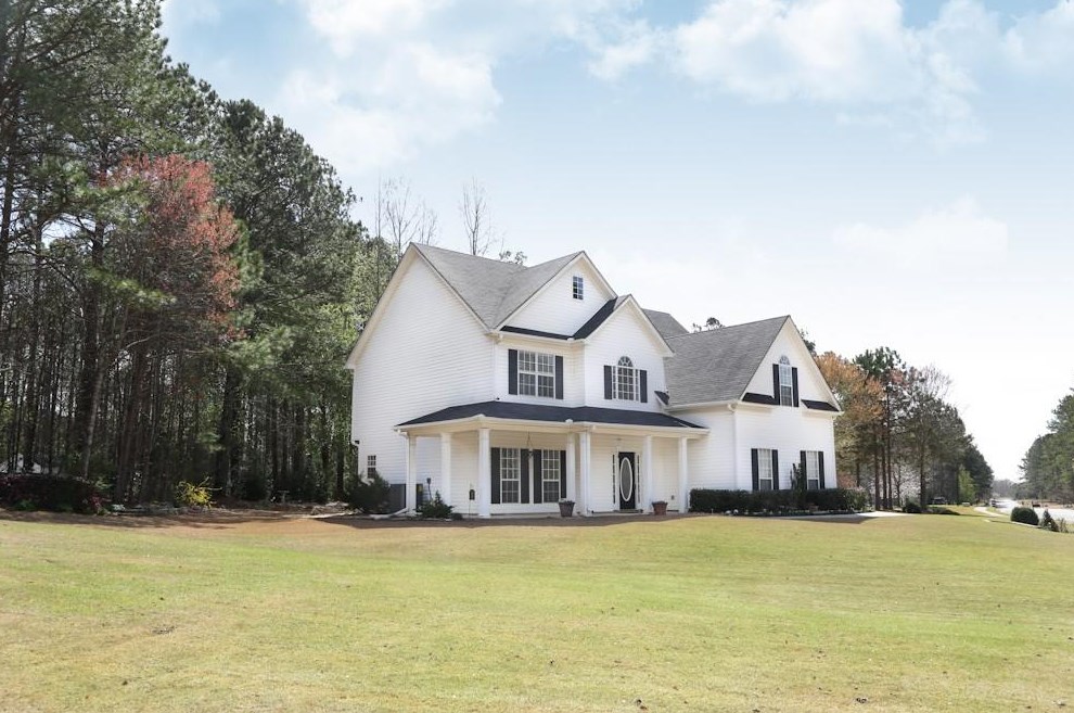 6870 Fletcher Dr, Winston, GA 30187