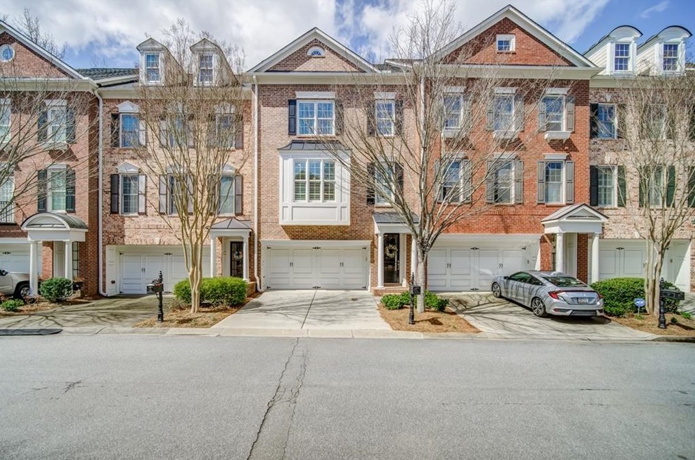 5505 Waters Edge Trl, Roswell, GA 30075-8242