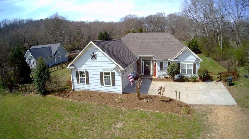 22 Hardin Bridge Rd, Euharlee, GA 30145-2431
