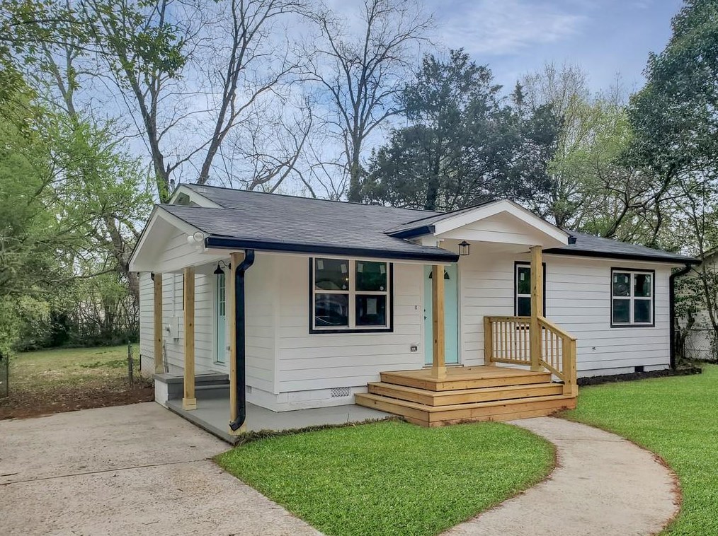 132 Cecelia Cir, Jonesboro, GA 30236-2421