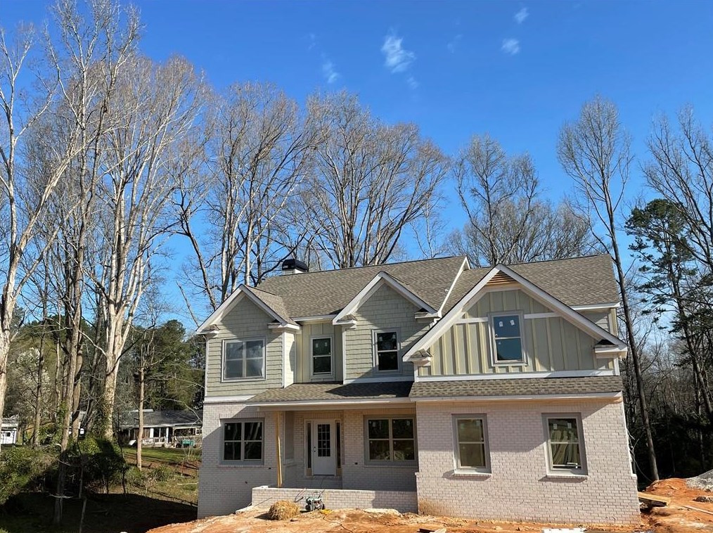 510 Harbins Rdg, Winder, GA 30680-3075