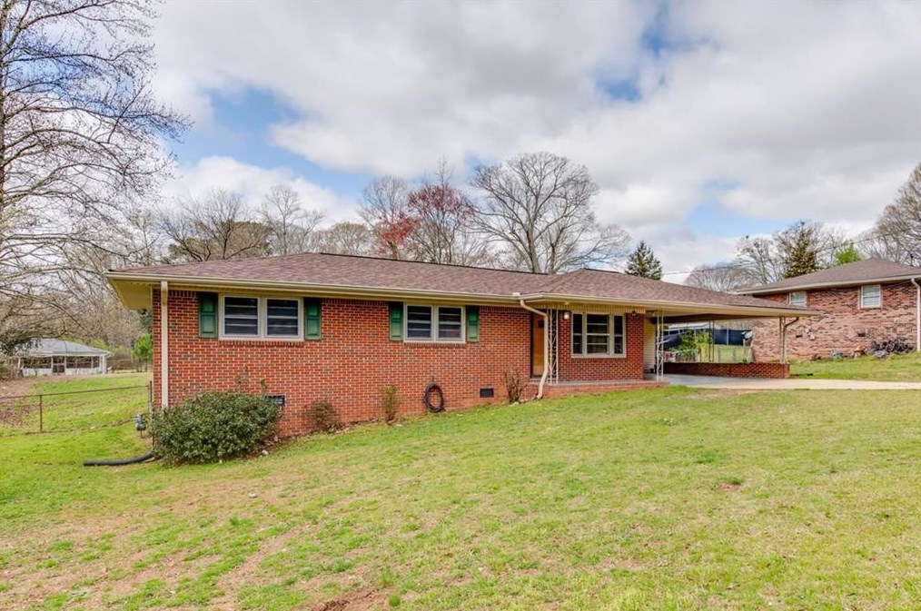 6855 Miller St, Lithia Springs, GA 30122