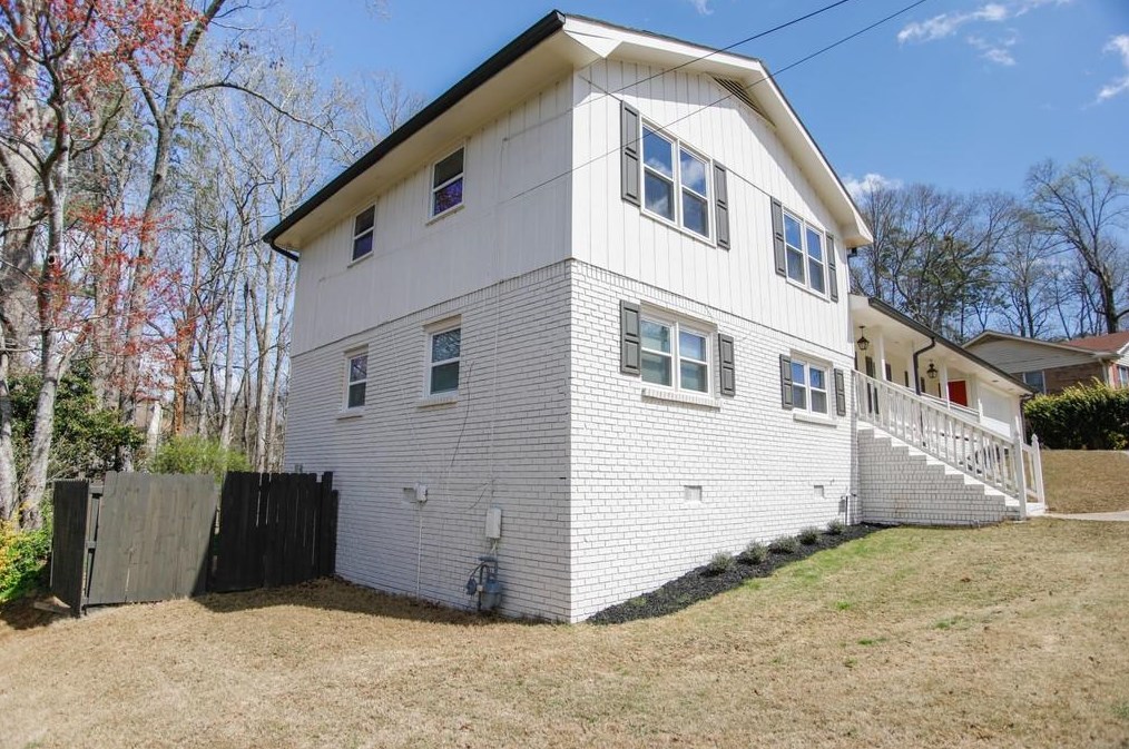 2065 Rock Creek Rd, Buford, GA 30519