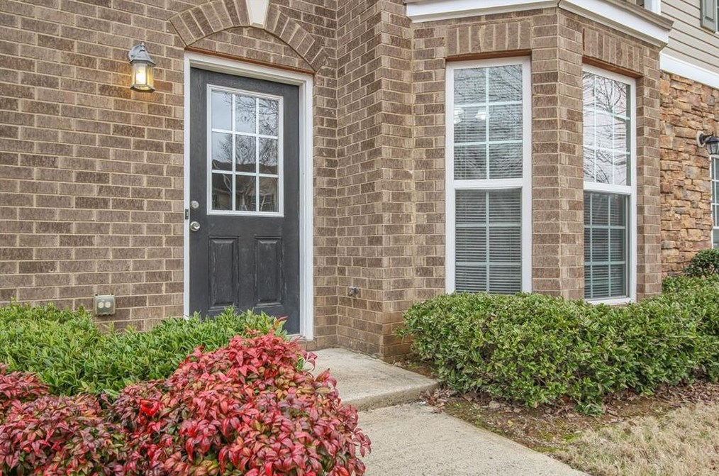 1814 Thrasher Ct, Austell, GA 30168