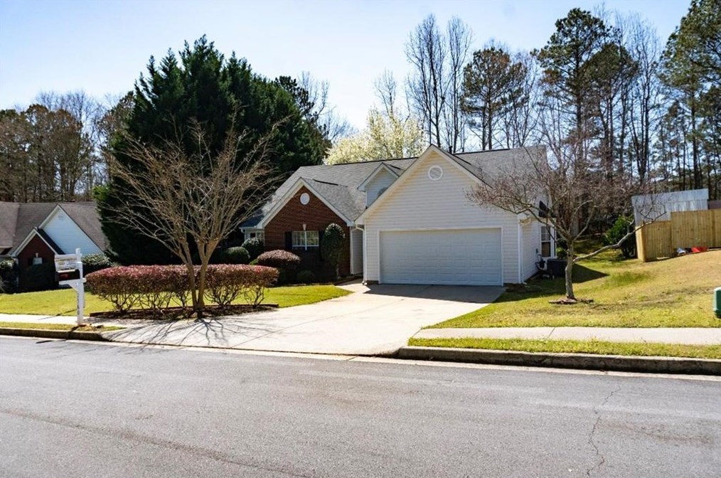2360 Heatherton Cir, Dacula, GA 30019-6634