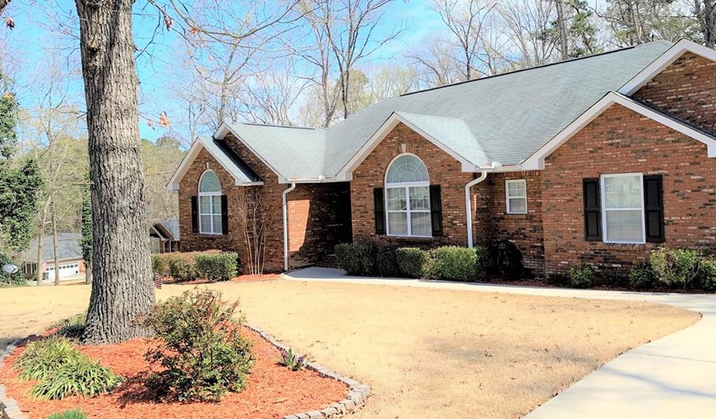 130 Shadowood Dr, Calhoun, GA 30701-4634
