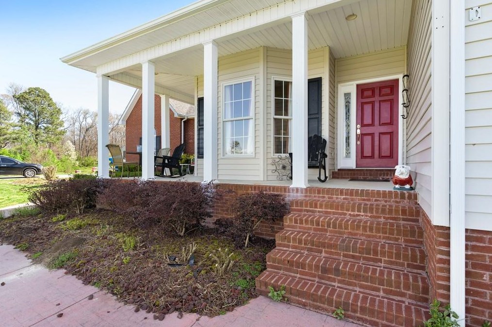 300 Bud Hardy Rd, Calhoun, GA 30701-4000
