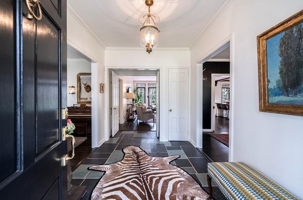 980 Nawench Dr, Atlanta, GA 30327-1338