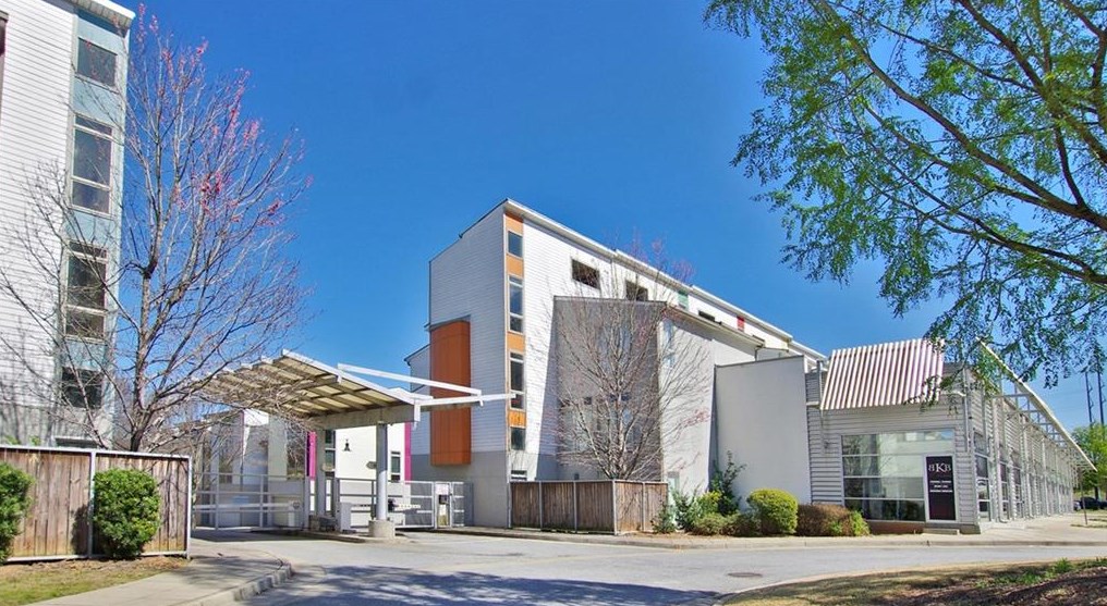 1269 Ponti Mews, Atlanta GA  30318-4179 exterior