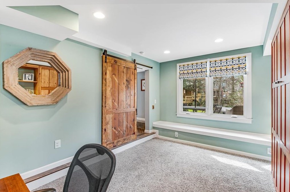 220 Woodlawn Ave, Decatur GA  30030-2311 exterior