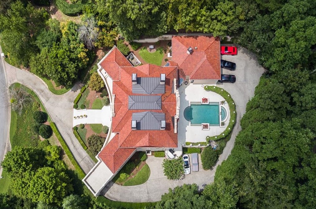 3924 The Highlands, Atlanta, GA 30327-3619