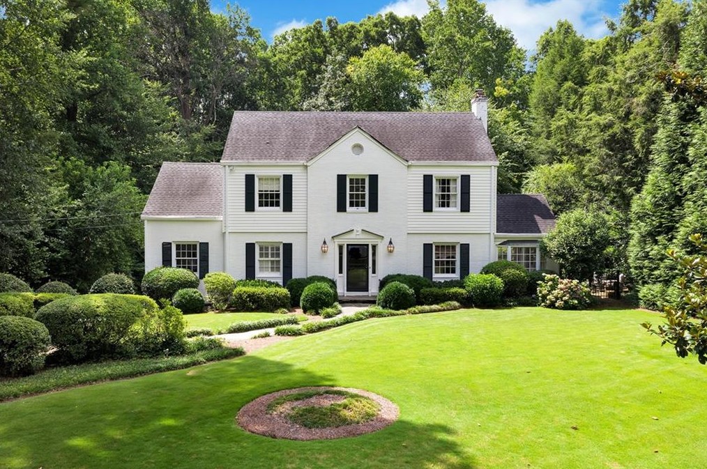 44 Putnam Dr, Atlanta, GA 30342-4412