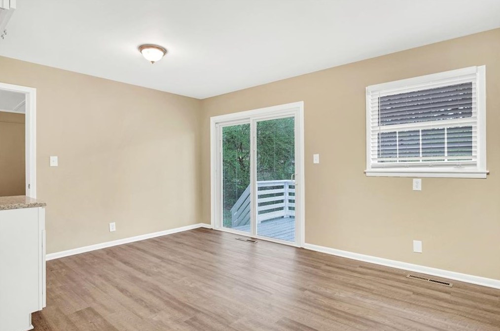 4326 Aldergate Dr, Decatur GA  30035-2101 exterior