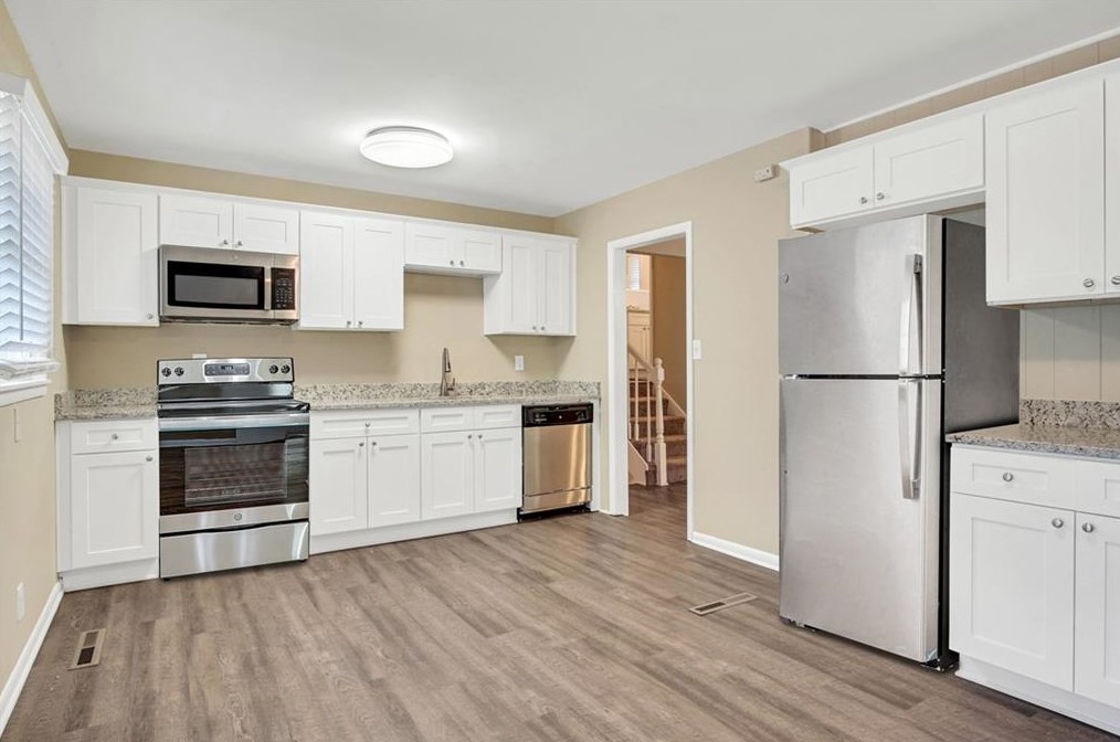 4326 Aldergate Dr, Decatur GA  30035-2101 exterior