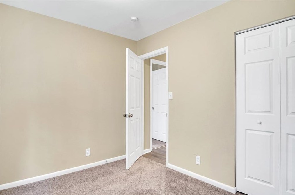 4326 Aldergate Dr, Decatur GA  30035-2101 exterior