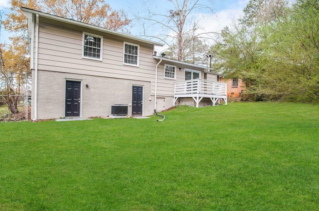 4326 Aldergate Dr, Decatur GA  30035-2101 exterior