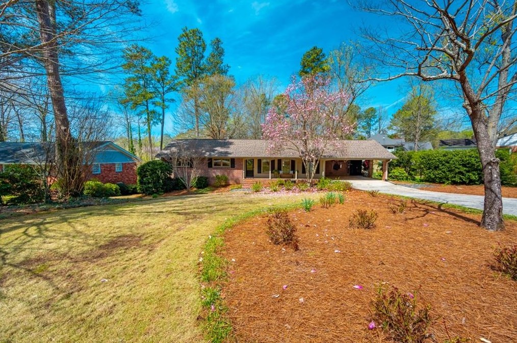 1442 Ridgemont Rd, Atlanta, GA 30338-5642