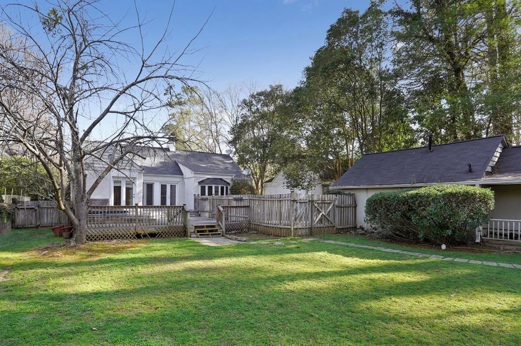4528 Wieuca Rd, Atlanta GA  30342-3332 exterior