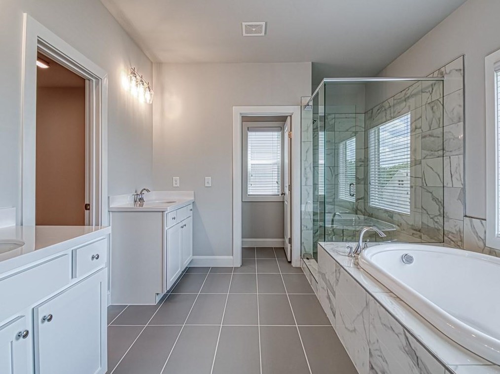 2466 Reed St, Smyrna GA  30080-0021 exterior