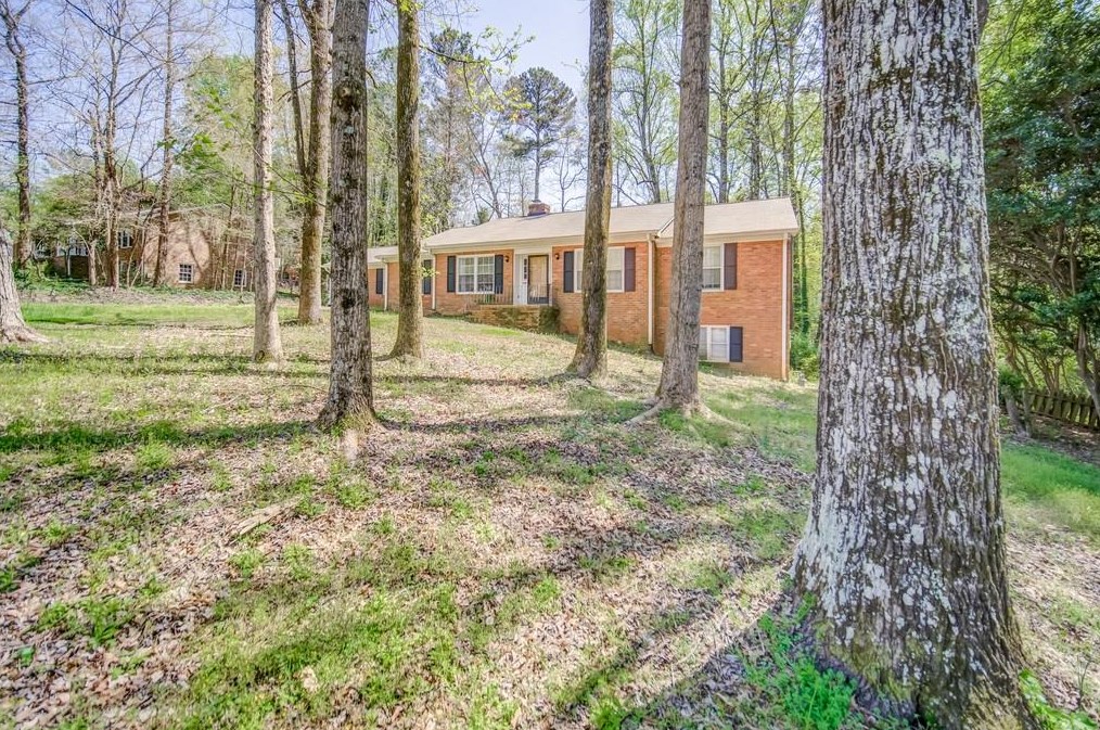 200 Cedar Springs Dr, Athens, GA 30605-3412