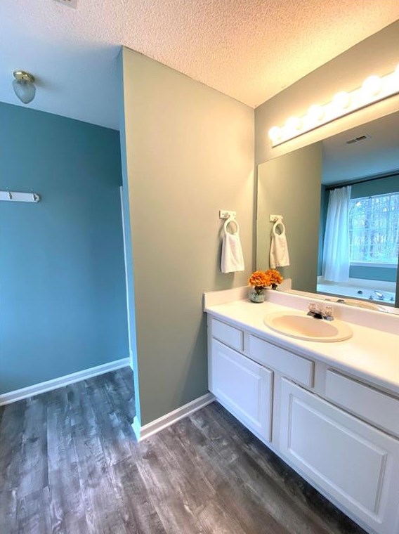 3393 Orange Ln, Acworth, GA 30101-6372