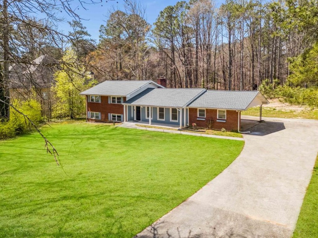 1895 Wallace Rd, Atlanta, GA 30331-7626