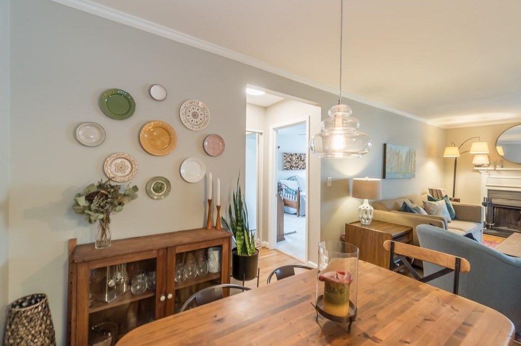 1207 Wingate Way, Atlanta GA  30350-4947 exterior