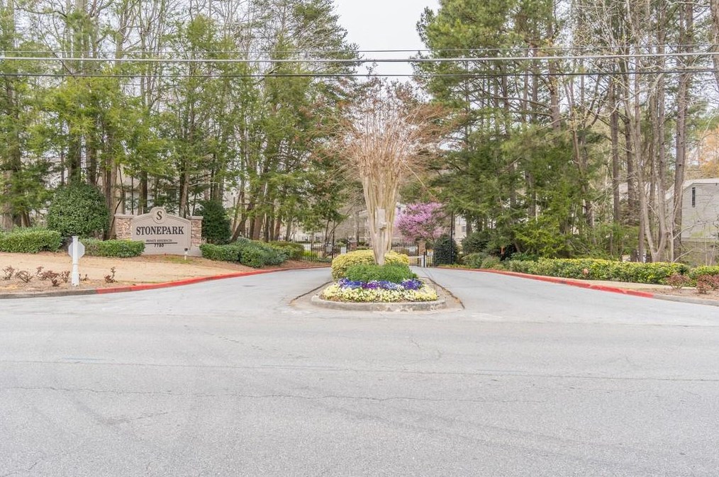 1207 Wingate Way, Atlanta GA  30350-4947 exterior