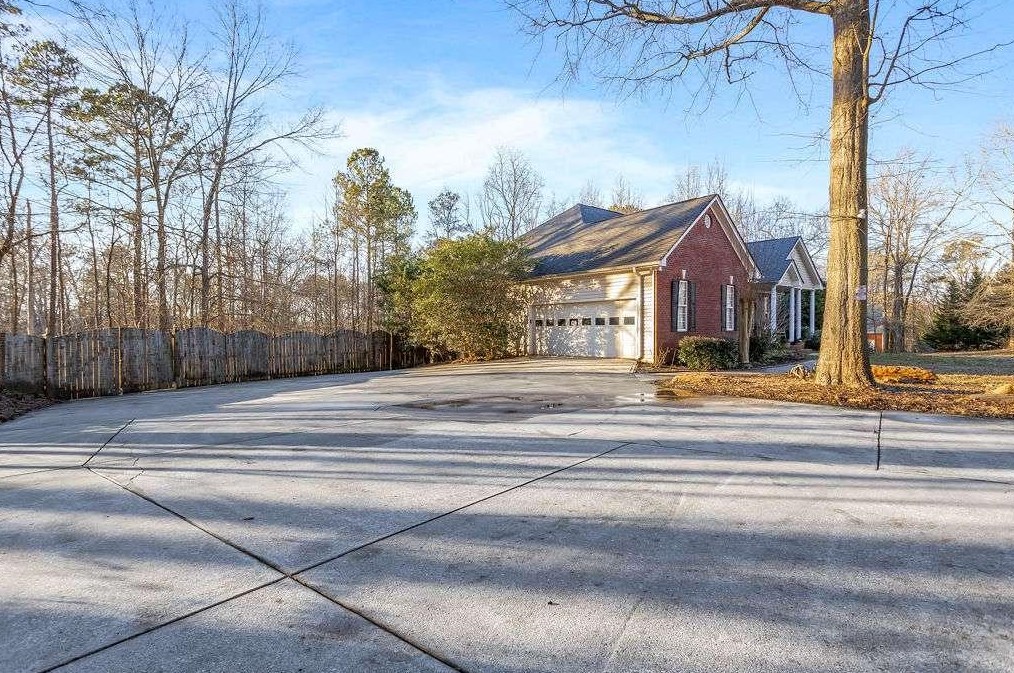 1751 Highway 60, Hoschton, GA 30548-1242