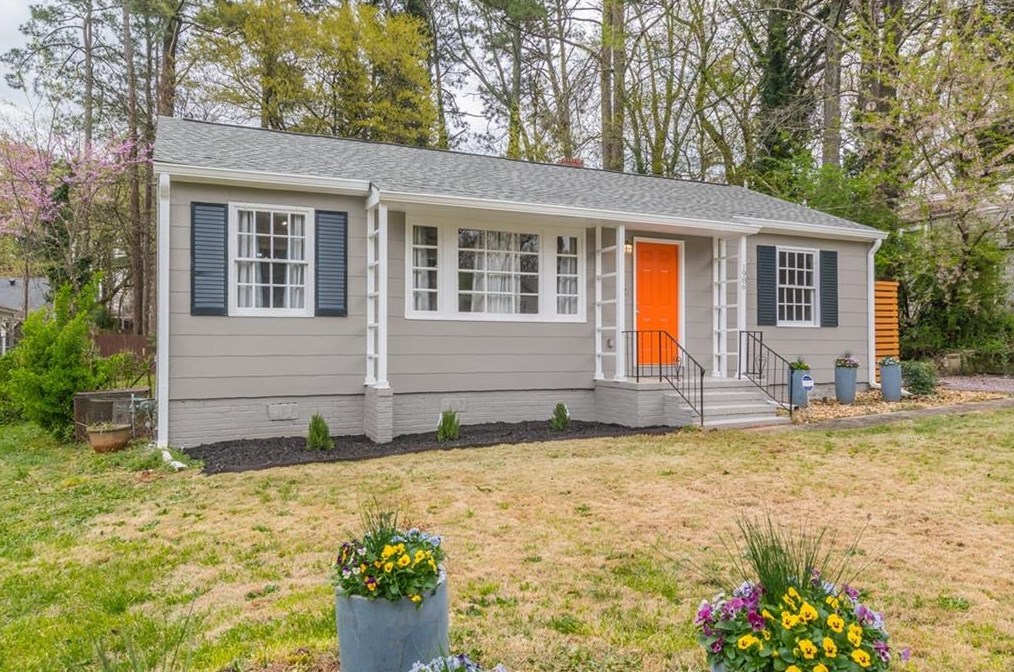 1986 Oana St, Atlanta GA  30310-5036 exterior