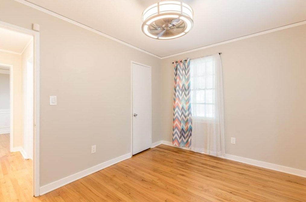 1986 Oana St, Atlanta GA  30310-5036 exterior