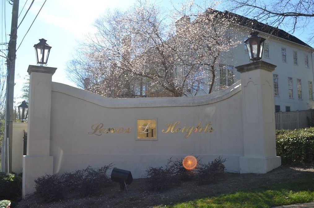 3207 Pine Heights Dr, Atlanta, GA 30324-2872
